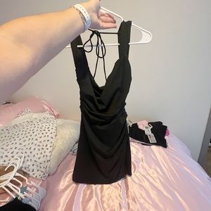 viral backless dress
